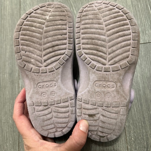 Crocs lavender toddler size 12 - Picture 3 of 3